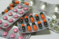 В России предложили ускорить производство аналогов импортных лекарств