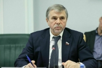 Сенатор Хамчиев: Законодательная база обеспечивает стабильную работу сырьевого комплекса