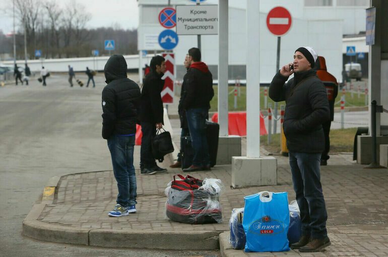 В Москве задержали пятерых человек, выдававших мигрантам поддельные документы