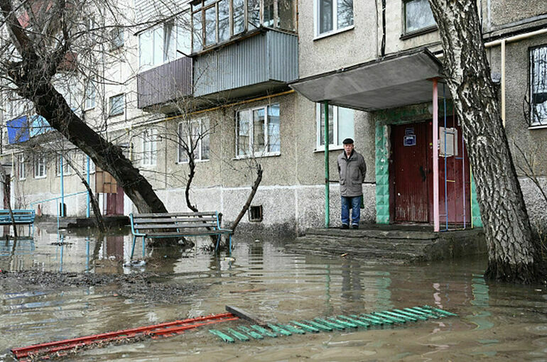 В Кургане из-за паводка эвакуируют жителей четырех районов