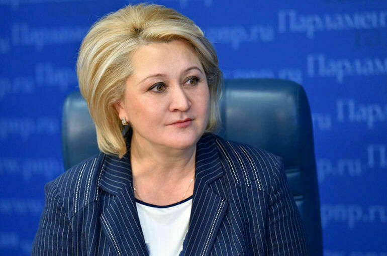 Сенатор Гумерова рассказала, что изменилось в ЕГЭ