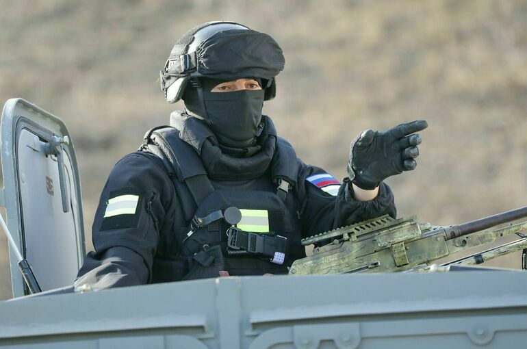 Добровольцев в составе Росгвардии и Минобороны уравняют в правах