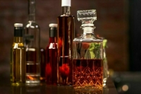 Риски на алкогольном рынке в России отслеживают по 19 критериям