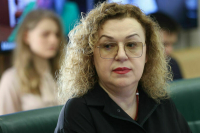 Сенатор Епифанова призвала уравнять торговлю на маркетплейсах и в магазинах  