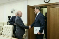 Сенатор Косачев встретился со спецпредставителем Генсека ООН по Центральной Азии