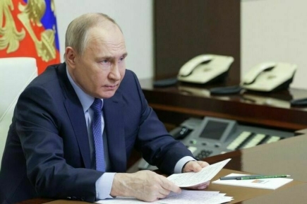 Путин: Экономика России растет выше прогнозов