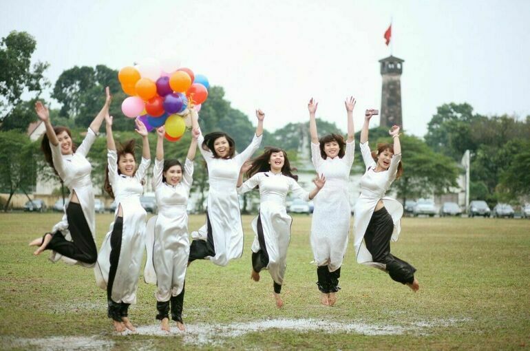 Китайских женщин призвали активнее участвовать в техническом прогрессе