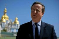 Глава МИД Британии выступил против идеи Макрона об отправке войск на Украину