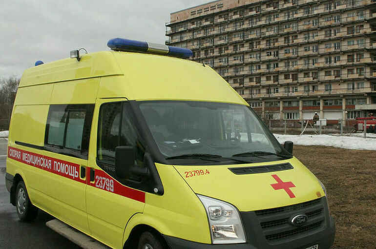 Три человека пострадали при стрельбе в ленинградском Мурине