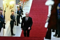 Путин направился на церемонию инаугурации