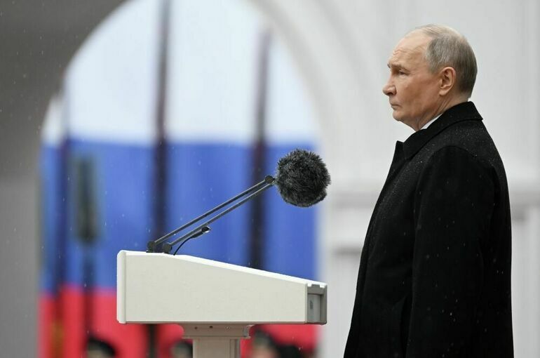 Президент ОАЭ поздравил Путина с инаугурацией