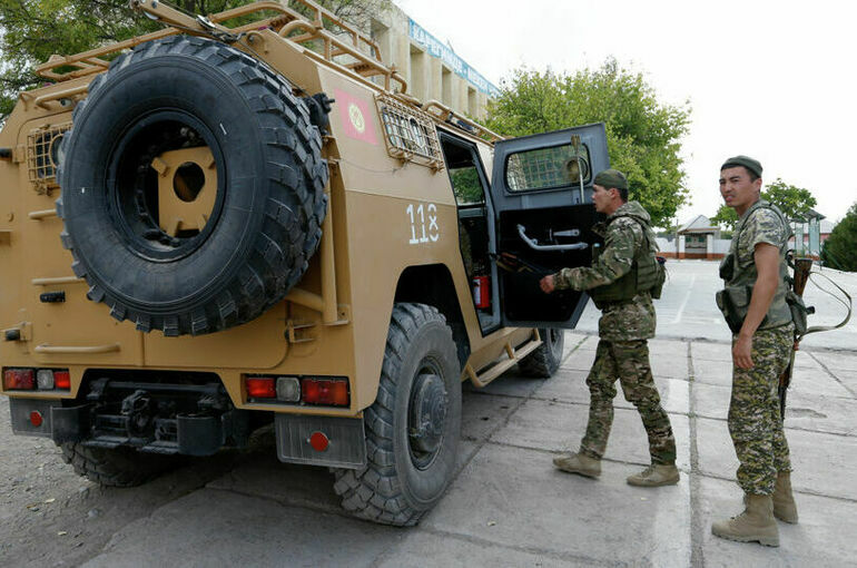 Конфликт со стрельбой произошел на таджикско-киргизской границе