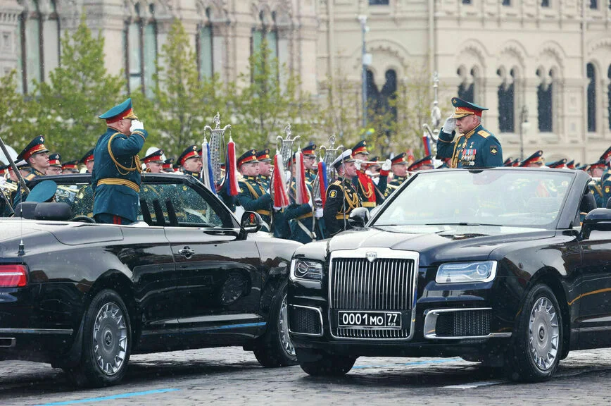 Новинки техники и небо в цветах триколора: как прошел парад Победы в Москве