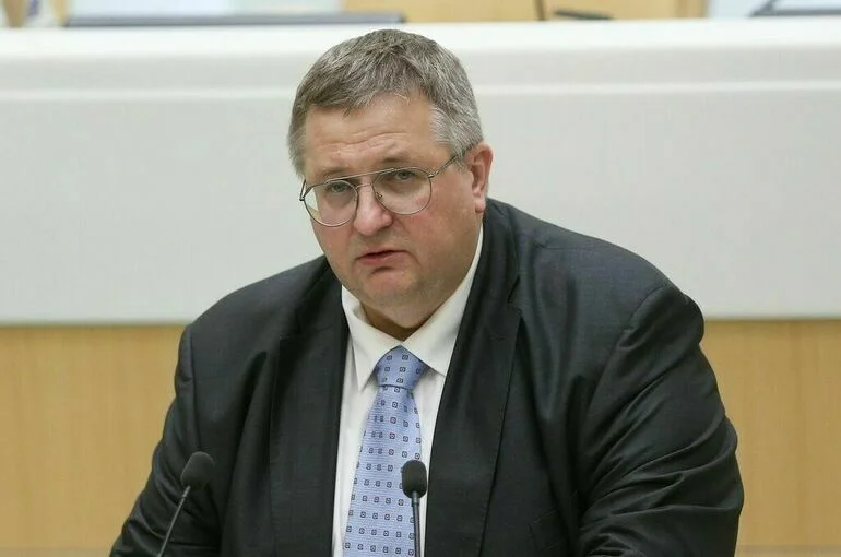 Госдума утвердила Алексея Оверчука на должность вице-премьера