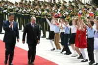Путин поблагодарил Си Цзиньпина за теплый прием в Китае