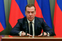 Медведев: Покушение на Фицо показало квинтэссенцию «безголовой» Европы