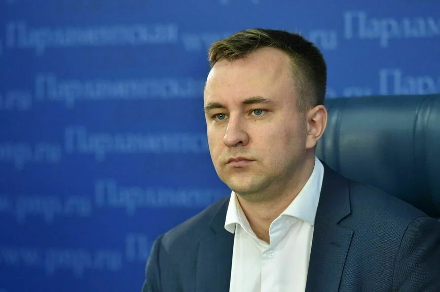 Илья Зотов.