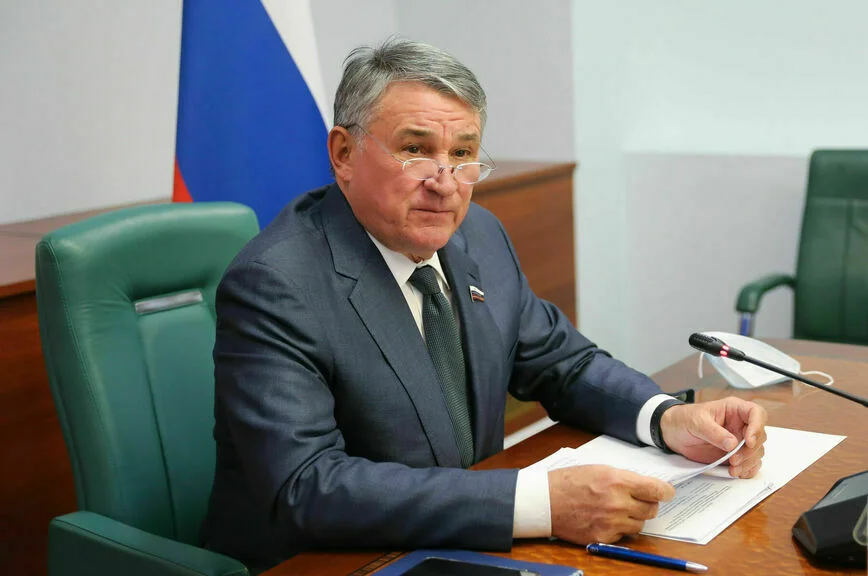 Юрий Воробьев.