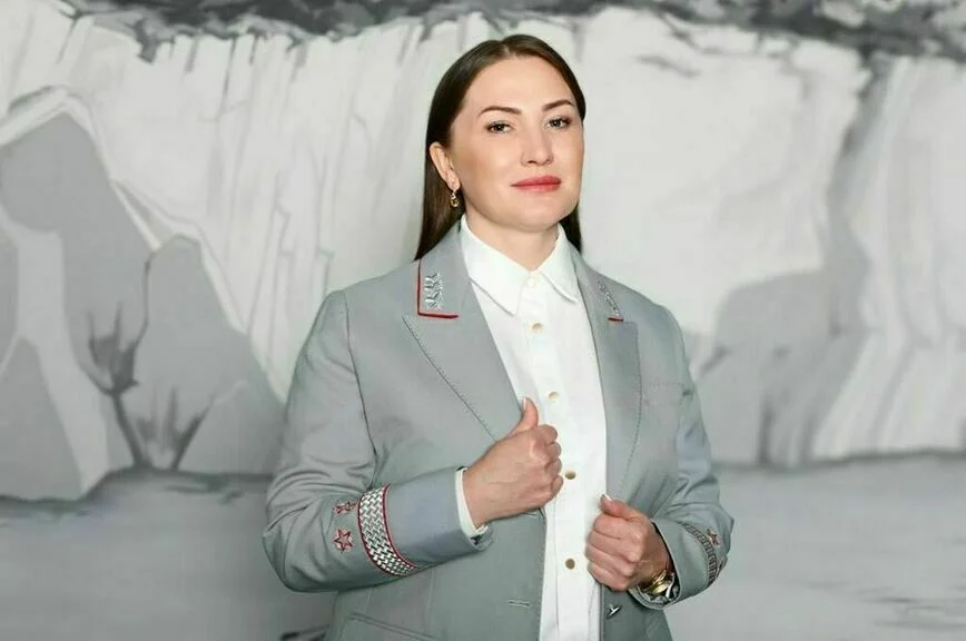 Елена Ракова.