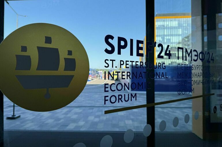 Путин выступит на пленарной сессии ПМЭФ-2024