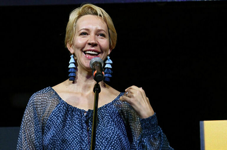 Против телеведущей Татьяны Лазаревой* возбудили уголовное дело