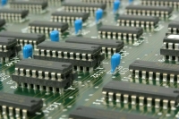 Технологический суверенитет России хотят обеспечить законодательно