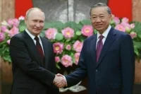 Путин: Россия и Вьетнам последовательно переходят на расчеты в нацвалютах