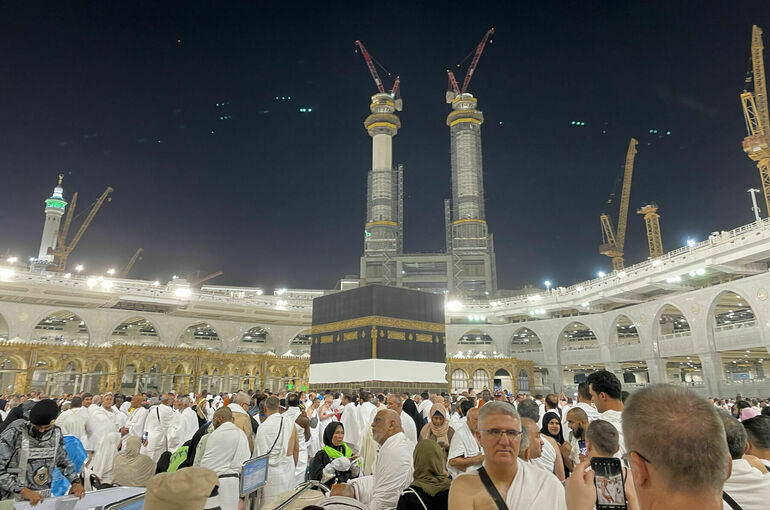 Число погибших во время хаджа в Саудовской Аравии превысило 1 тысячу