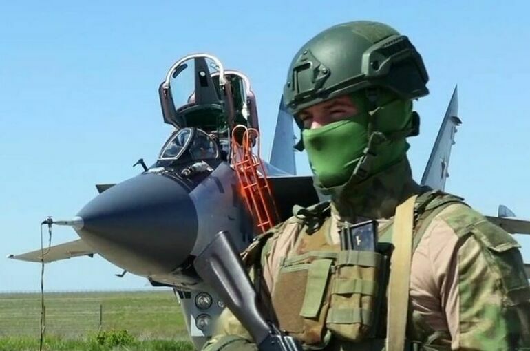 Путин: РФ будет проводить военные учения вместе с дружественными странами