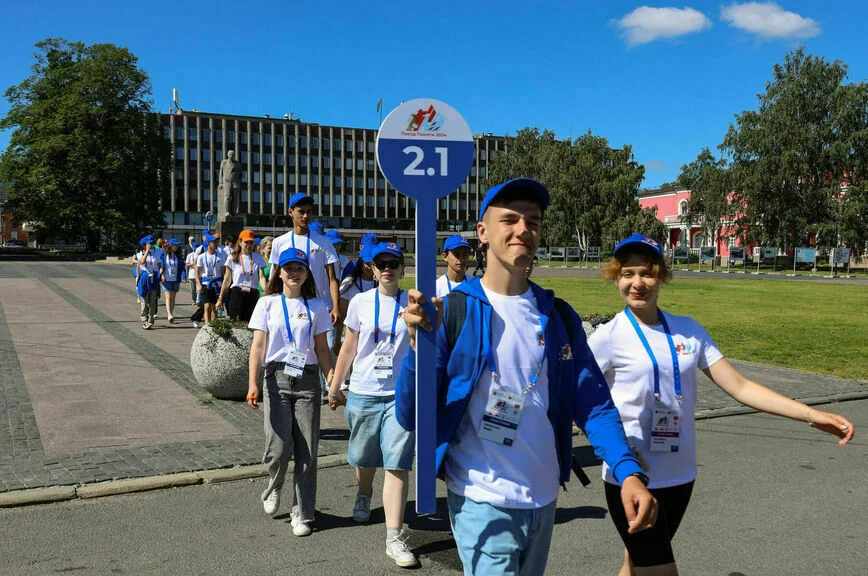 Участники «Поезда Памяти» в Петрозаводске.
