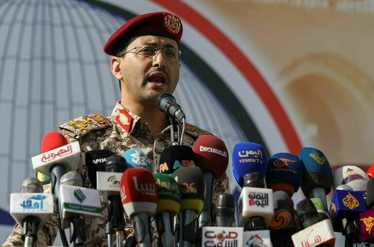 Хуситы заявили о первом ударе своей гиперзвуковой ракетой по израильскому судну