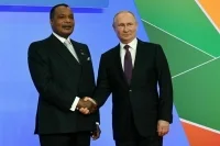 Путин вручил президенту Конго орден Почета 
