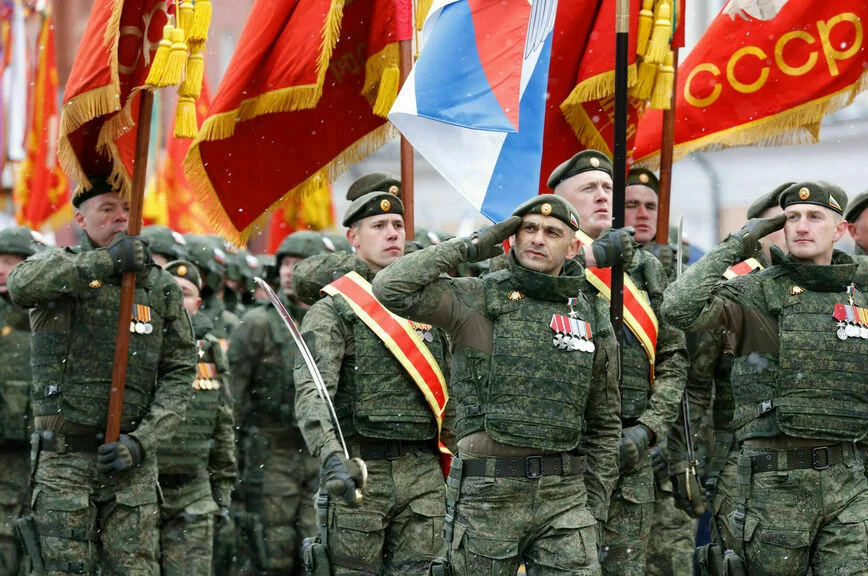 Парадный расчет военнослужащих - участников СВО на военном параде на Красной площади в честь 79-летия Победы в Великой Отечественной войне.