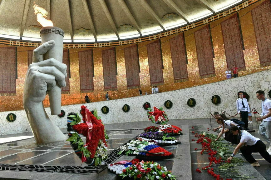Участники «Поезда Памяти» познакомились с героической историей Волгограда