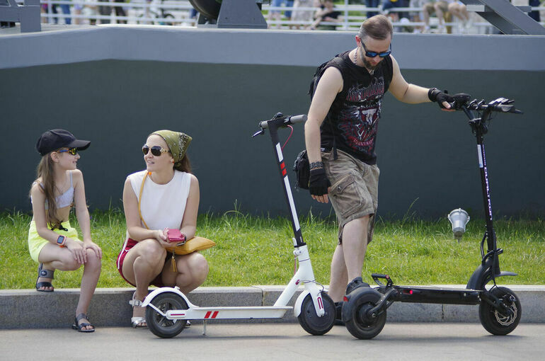 Володин: Госдума введет штрафы для лихачей на электросамокатах
