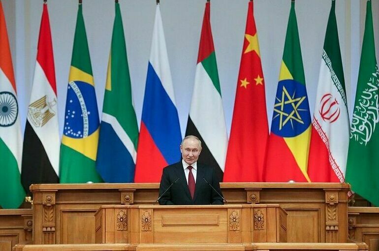 Путин: Россия ждет лидера Китая на саммите БРИКС в Казани