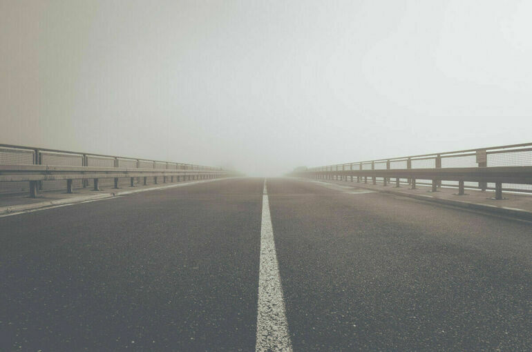 В Германии военный танк случайно выстрелил на автобане