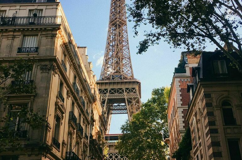 Неизвестные устроили диверсии на телекоммуникационные системы во Франции