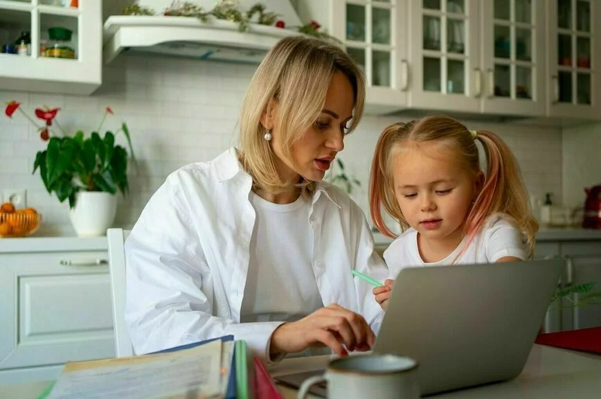 Пенсия работающих пенсионеров вновь начнет расти