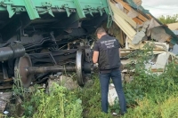 В Оренбургской области с рельсов сошли шесть грузовых вагонов