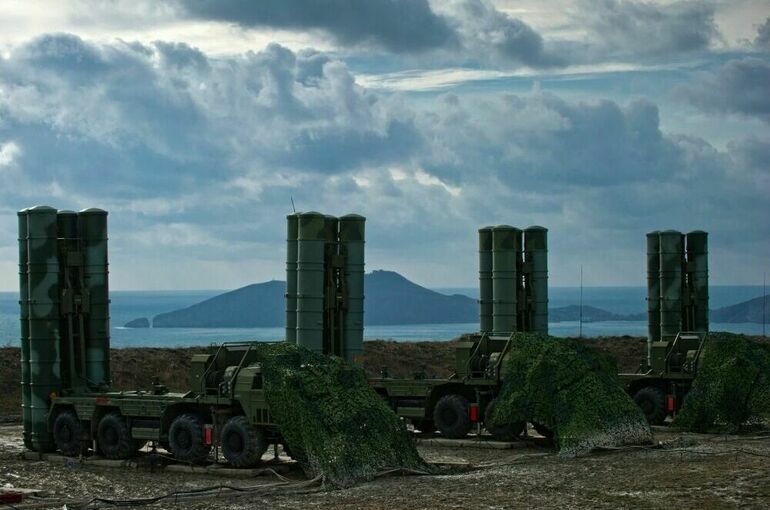 Средства ПВО отразили групповой удар 12 ракетами ATACMS по Крымскому мосту