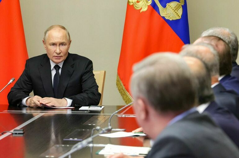 Путин обсудил с Совбезом применяемые в СВО новые технические решения