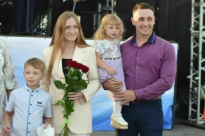 Саамская луввьт и двусторонняя вышивка без узлов: какие обычаи живы в российских семьях
