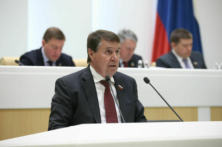 Сенатор Цеков назвал никчемным возможный референдум о членстве Армении в ЕС