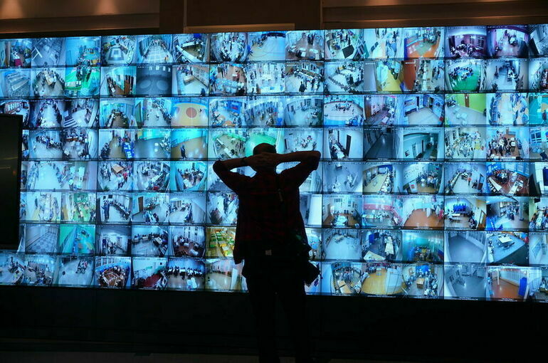 На выборах в Санкт-Петербурге работают больше семи тысяч наблюдателей