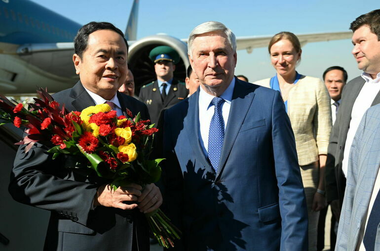 Глава парламента Вьетнама оценил сотрудничество с Госдумой РФ и Совфедом