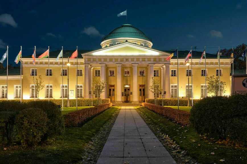 Фотобанк Лори

