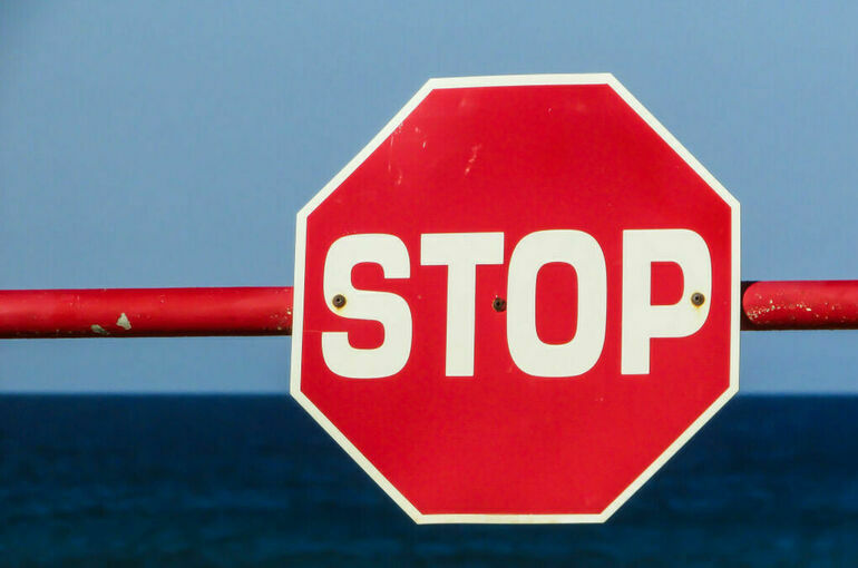 В Одесской области после взрывов перекрыли паромную переправу с Румынией