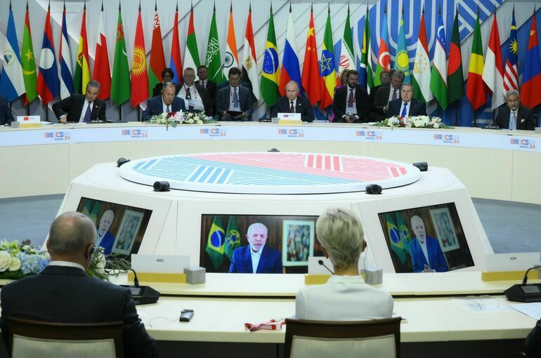 Страны БРИКС выступили за предотвращение гонки вооружений в космосе