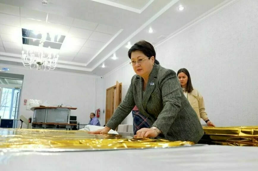 В ямальском парламенте открыли волонтерский центр «По Зову Сердца»